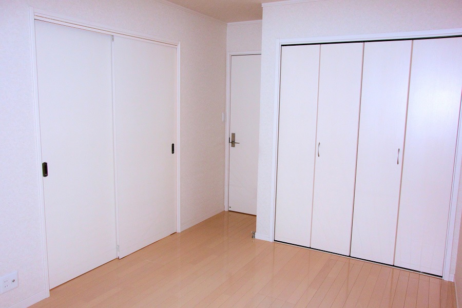 プライバシー重視の6畳居室にクロゼット