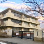 徒歩15分の藤沢市立鵠洋小学校