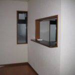 対面キッチンは便利なカウンダ―付き