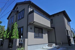 カルティエ湘南鵠沼道路側外観